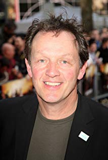 How tall is Kevin Whately?